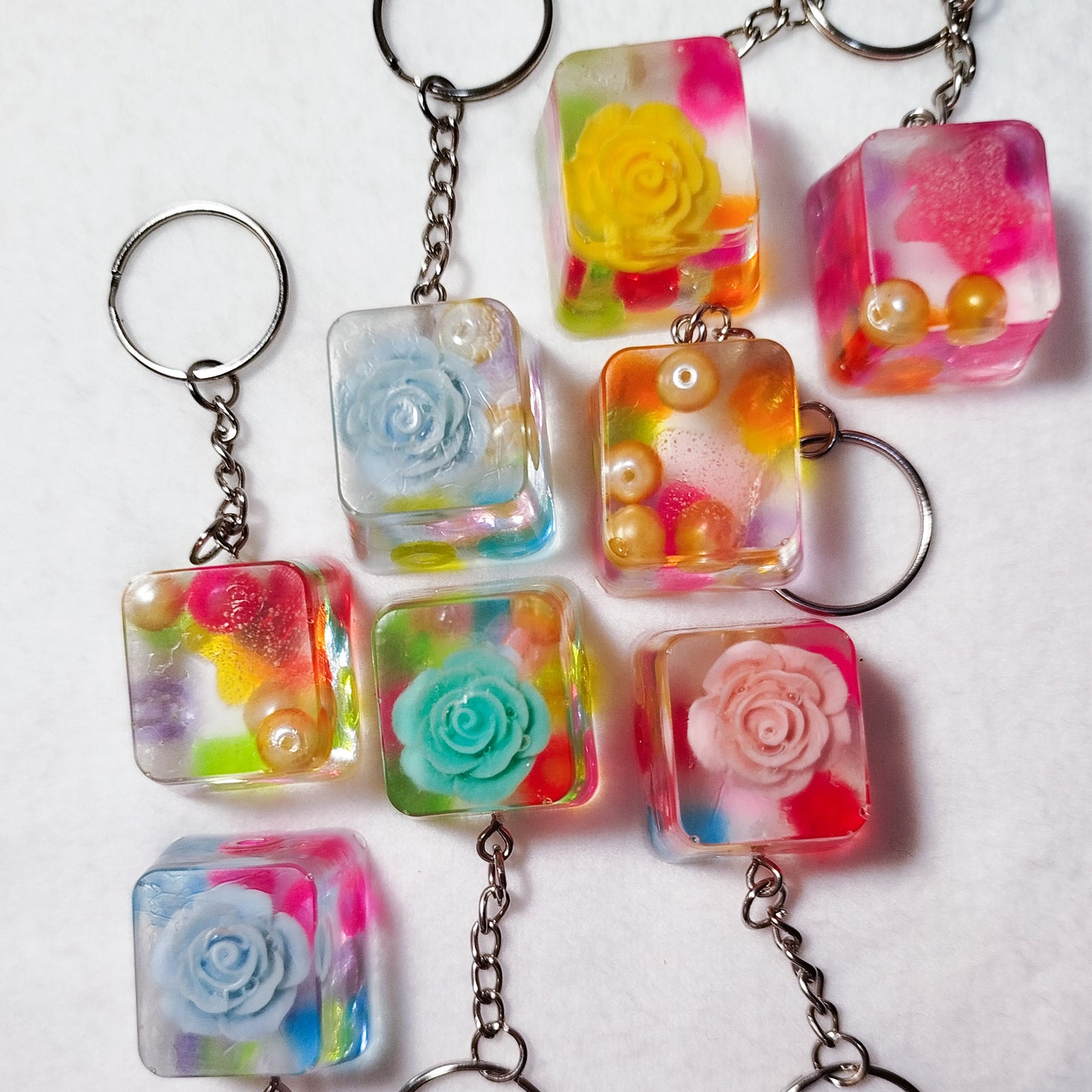 Handmade colorful ice cube keychain – Unique translucent resin, original kawaii keychain, bag charm, trendy handmade gift idea