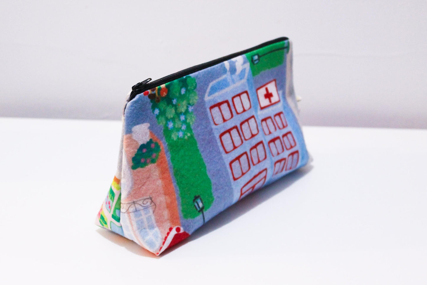 Handmade fabric pencil case with road map design | Fun children's pencil case | Unique city and car design | Green pencil case | Map design | Road design