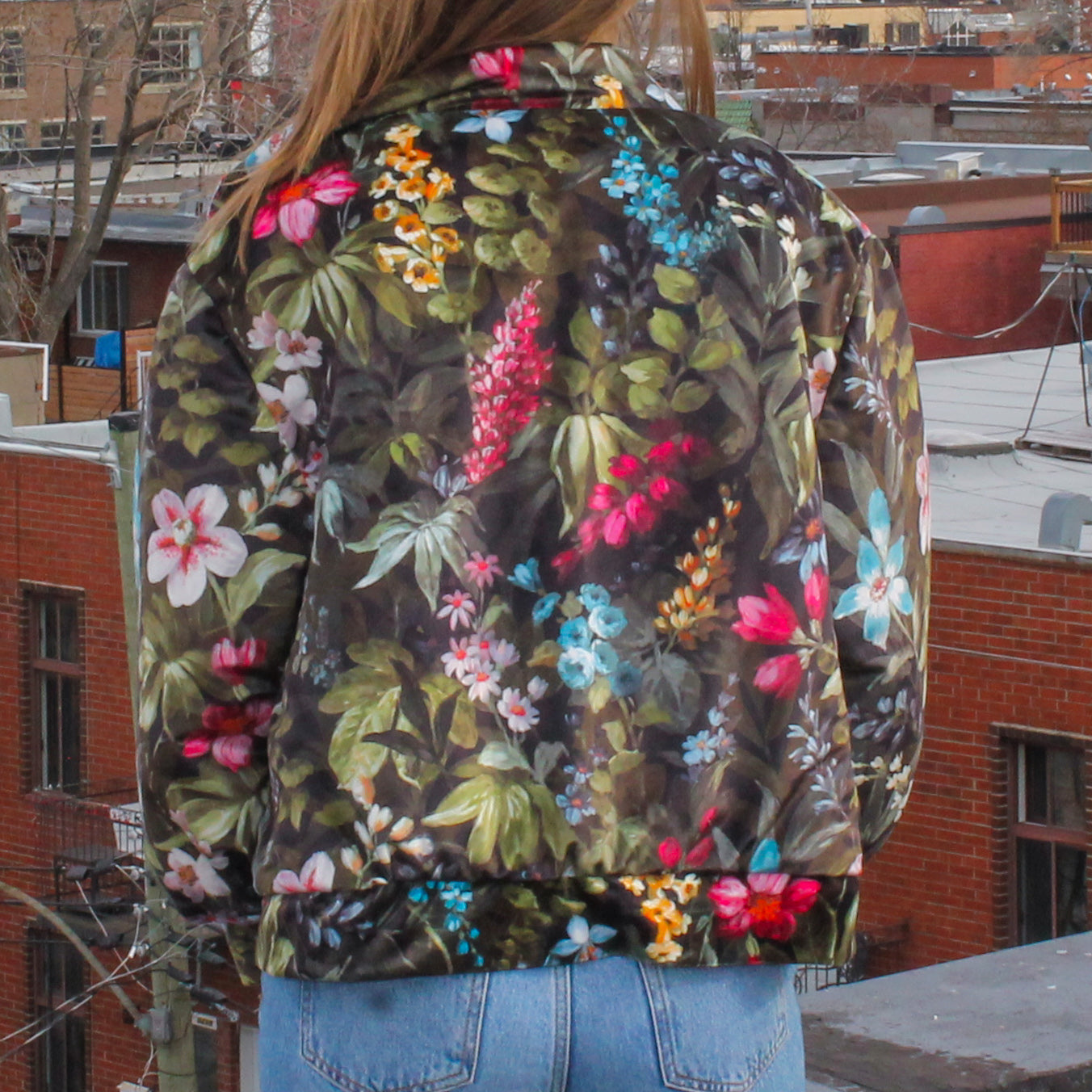 Handmade jacket from Montreal | One-of-a-kind artisanal jacket | Local ethical fashion | Upcycling | Velvet bomber jacket | Floral bomber jacket | Size L