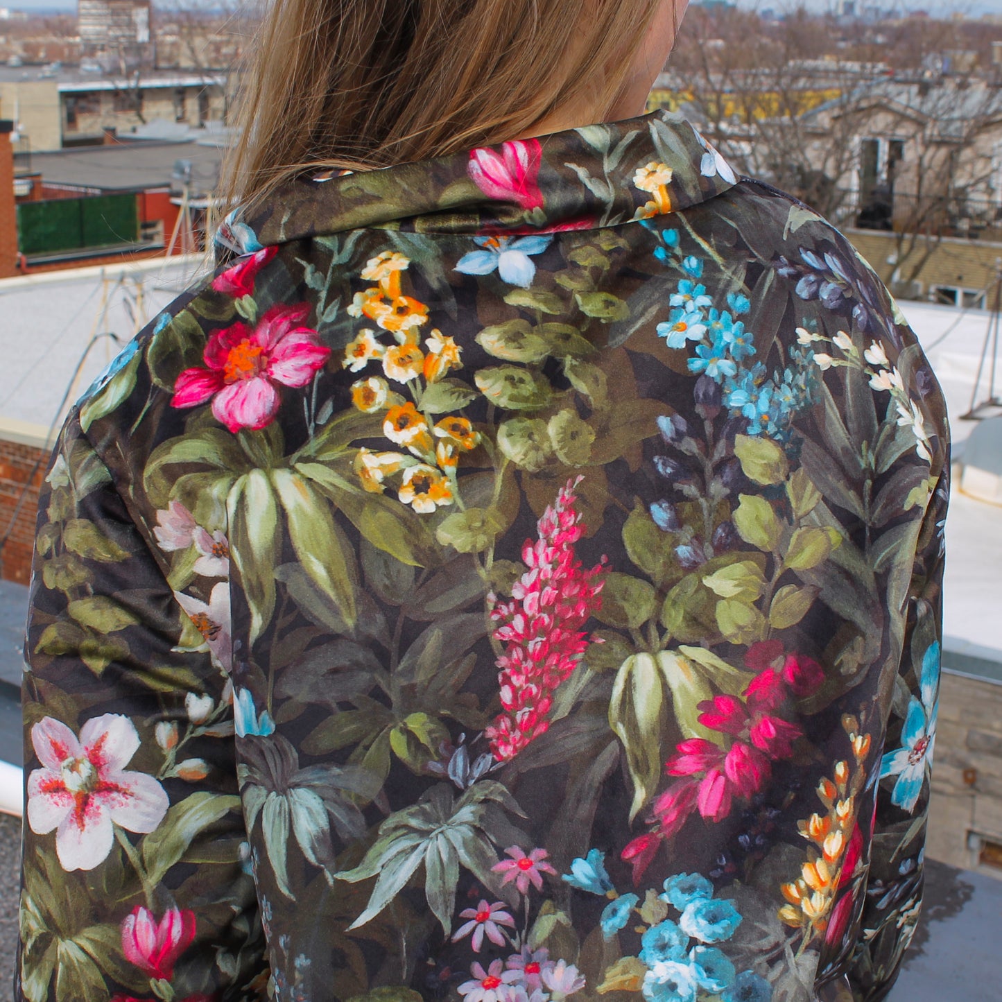 Handmade jacket from Montreal | One-of-a-kind artisanal jacket | Local ethical fashion | Upcycling | Velvet bomber jacket | Floral bomber jacket | Size L