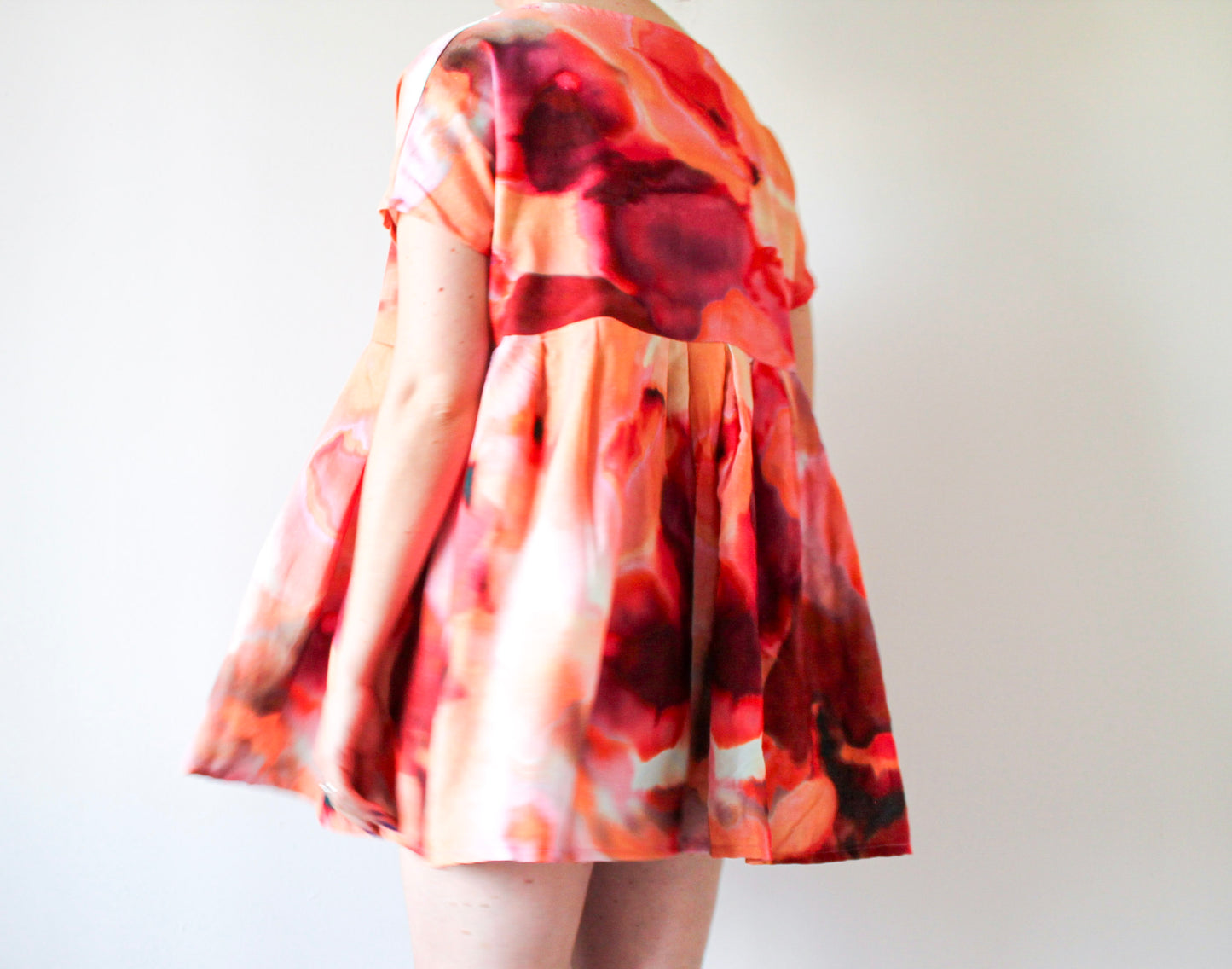 Abstract Red Dress | Wearable Art Dress | Upcycled Fashion Made in Montreal | Women's Size Large | One of a Kind Handmade Dress (Copie)