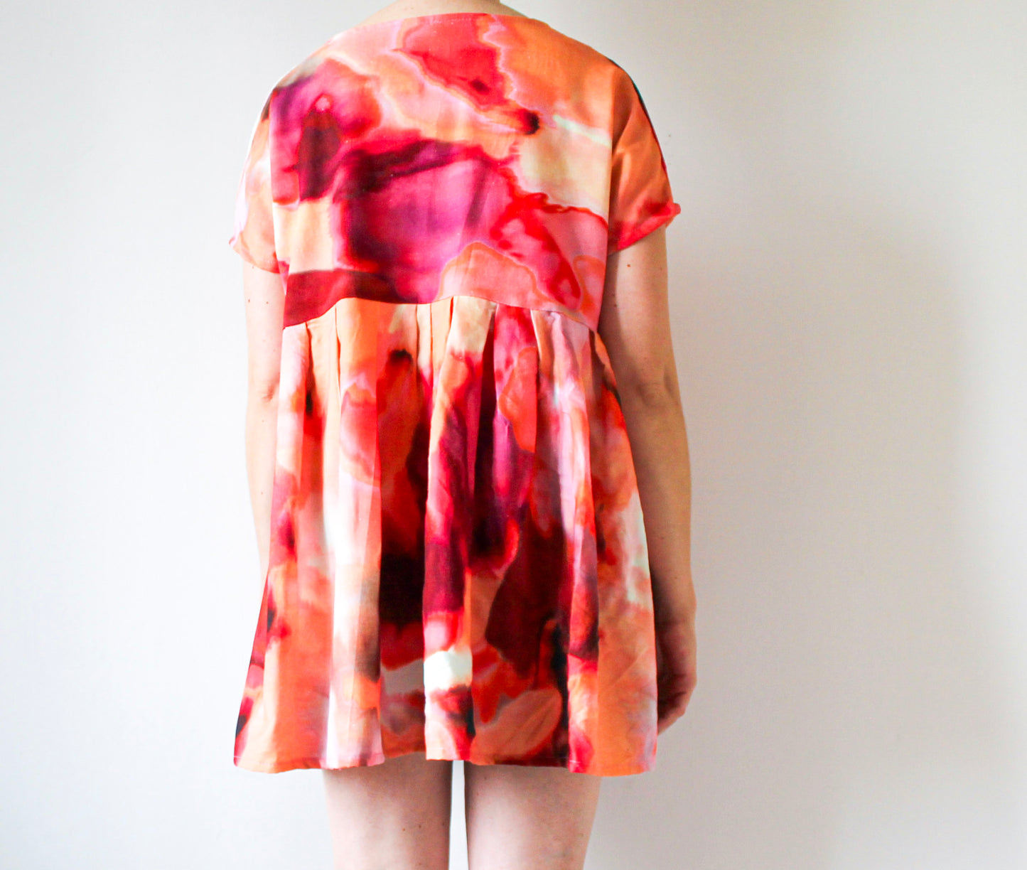 Abstract Red Dress | Wearable Art Dress | Upcycled Fashion Made in Montreal | Women's Size Large | One of a Kind Handmade Dress (Copie)