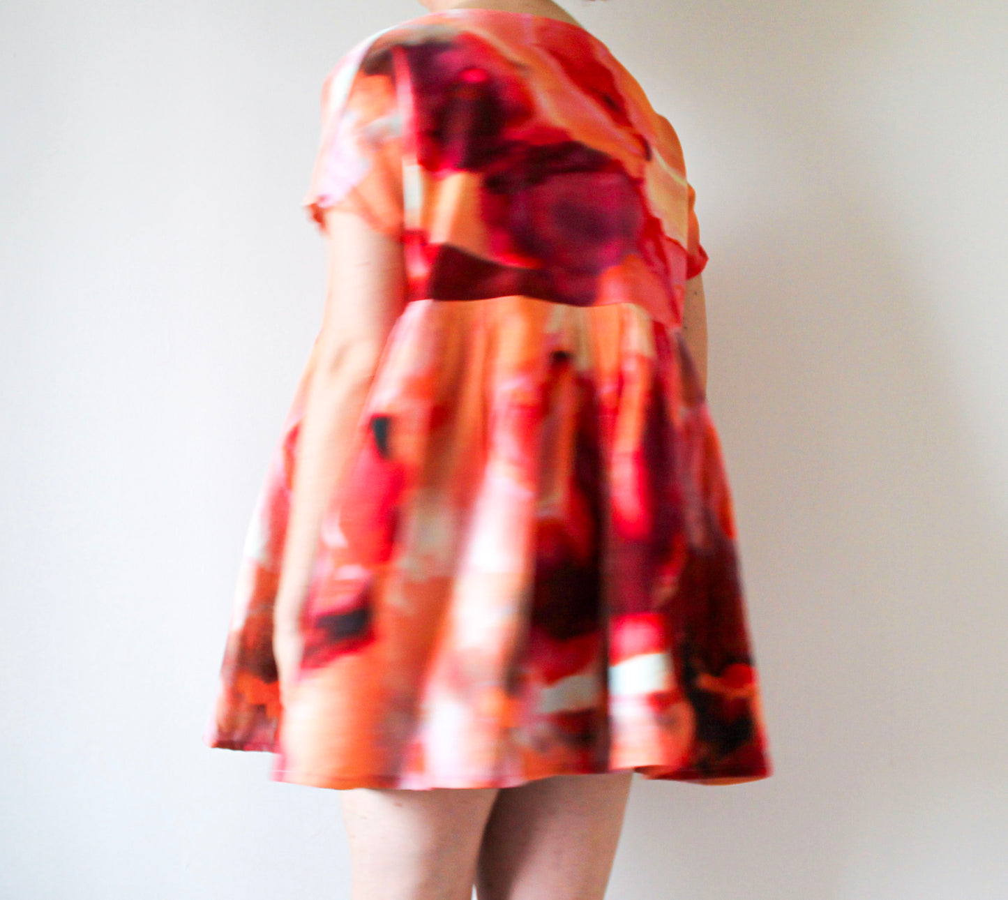 Abstract Red Dress | Wearable Art Dress | Upcycled Fashion Made in Montreal | Women's Size Large | One of a Kind Handmade Dress (Copie)